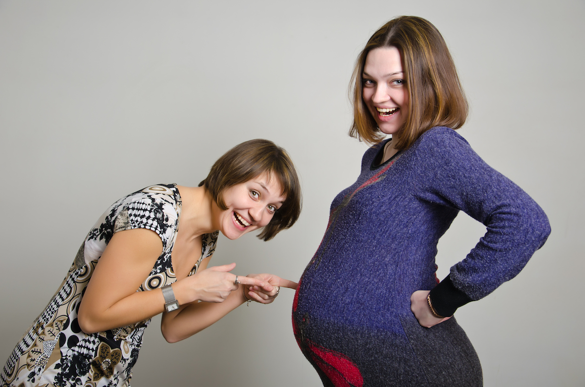 2 pregnant women fan pictures